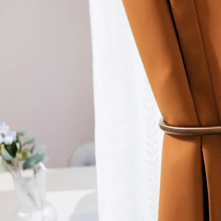 Cicha Cosy Corners Center