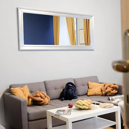 Cicha Cosy Corners Center Apartment *