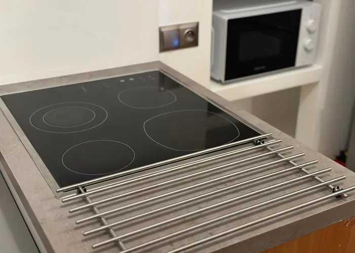 Cicha Cosy Corners Center *