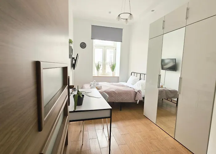 Cicha Cosy Corners Center *